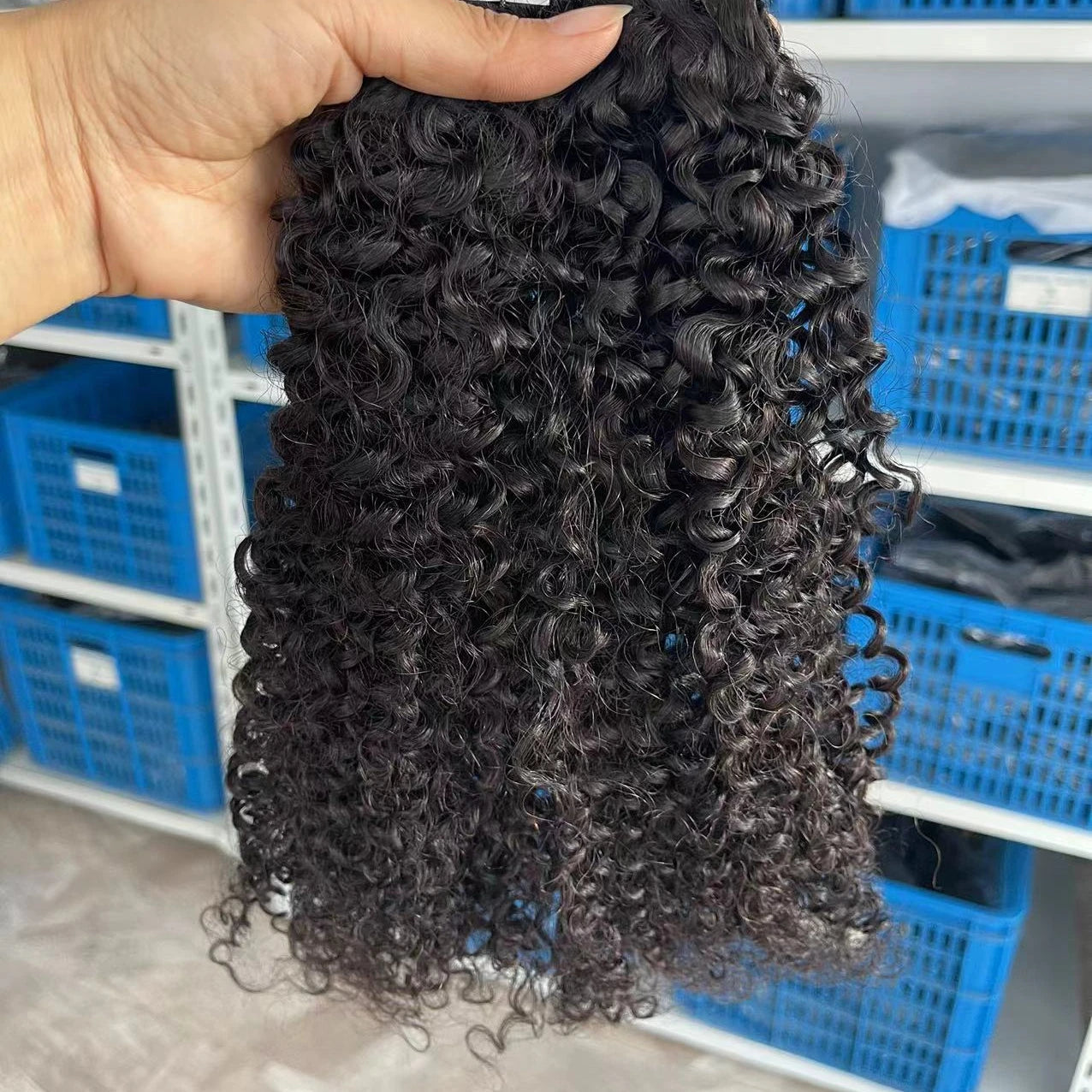 China Factory Wholesale Raw Material Unprocessed Mongolian Kinky Curly 3b-3c Hair Weft/meche/extension - DOGOMET DIGITAL PLUS