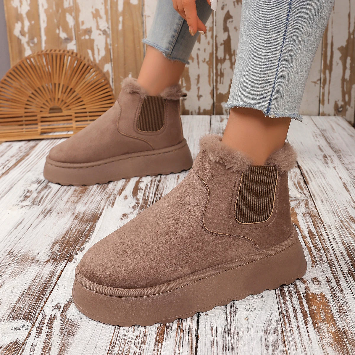 Hiver femmes courtes en peluche chaud bottes de neige chaussures décontractées nouveau daim fourrure Chelsea bottines plates plate-forme dames chaussures Botas - DOGOMET DIGITAL PLUS