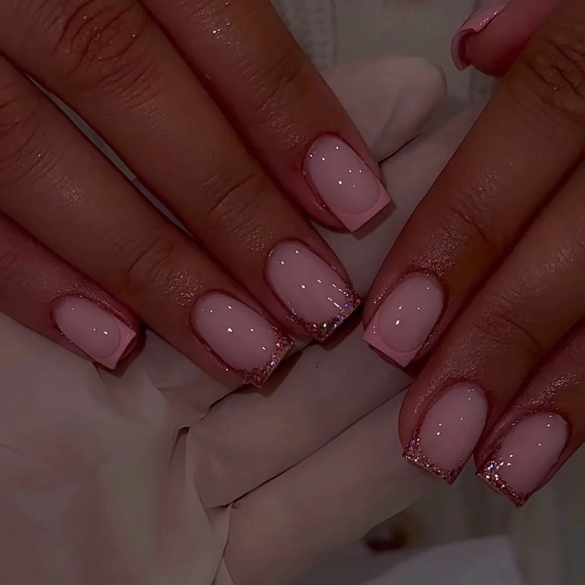 Faux ongles français en acrylique à couverture complète pour filles, faux ongles carrés courts, rose nude, nickel é simple, presse, N64.Art, N64.24 pièces