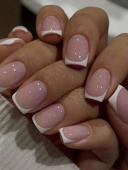 24 pièces/ensemble faux ongles carrés courts pour femmes mignon mariée coeur blanc français conseils faux ongles y2k presse sur faux ongles fournitures
