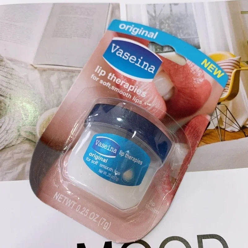 Vaseline Jules Balm Peut hydrater les lèvres, prévenir les fissures et réparer les lignes de Jules avec une humidité durable. Baume Jules Baumes, Baume Jules
