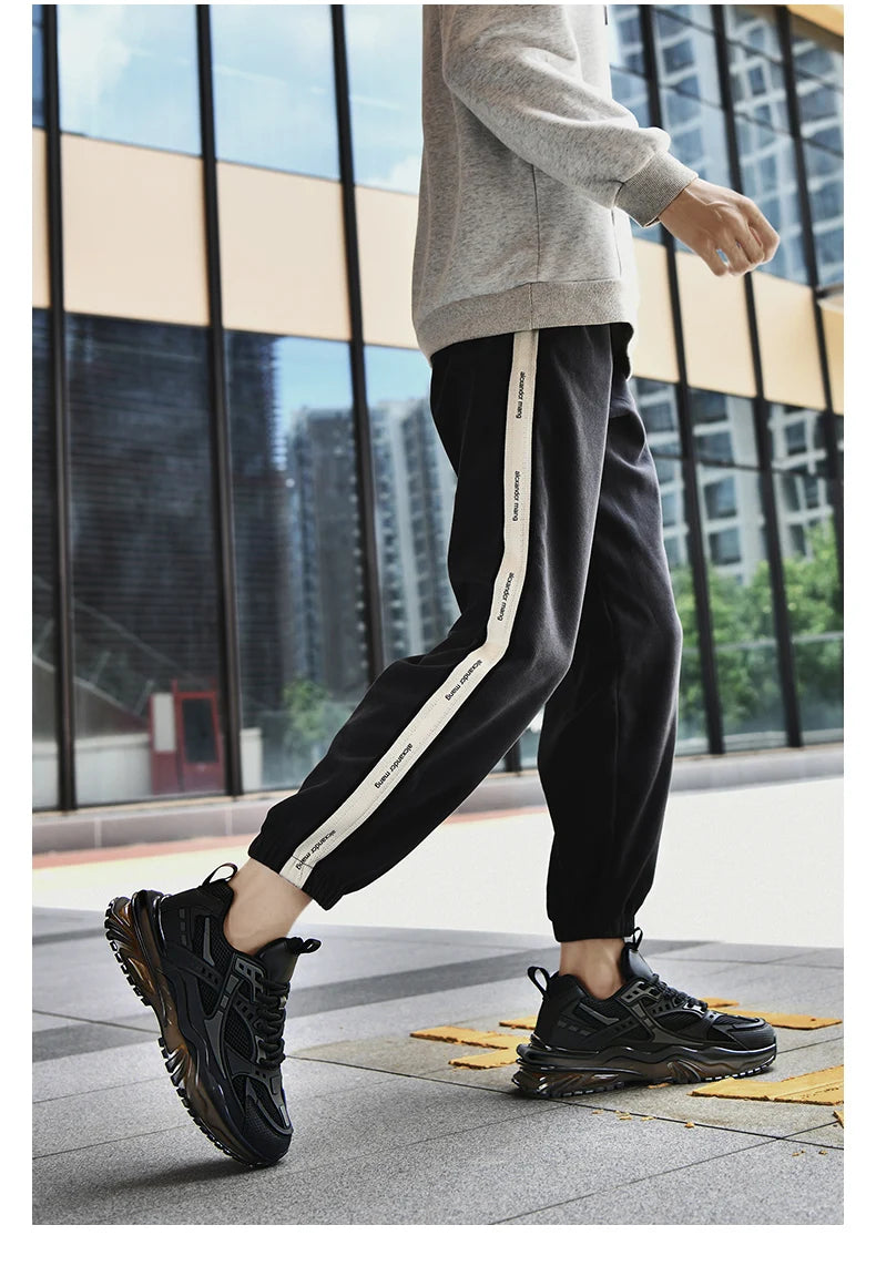 Nouvelles chaussures de sport pour hommes quatre saisons mode confortable extérieur antidérapant semelle épaisse résistant à l'usure respirant baskets de loisirs