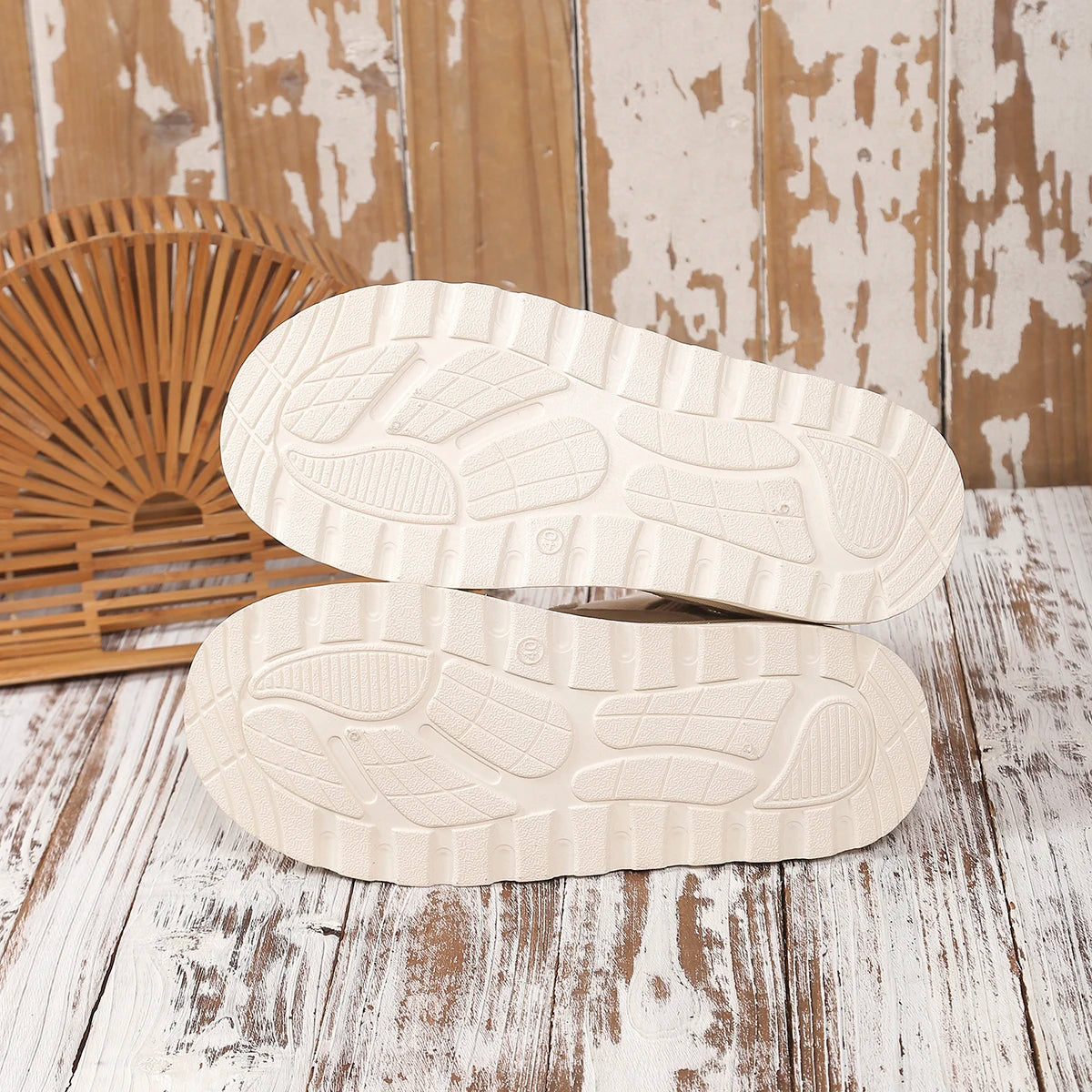 Hiver femmes courtes en peluche chaud bottes de neige chaussures décontractées nouveau daim fourrure Chelsea bottines plates plate-forme dames chaussures Botas - DOGOMET DIGITAL PLUS