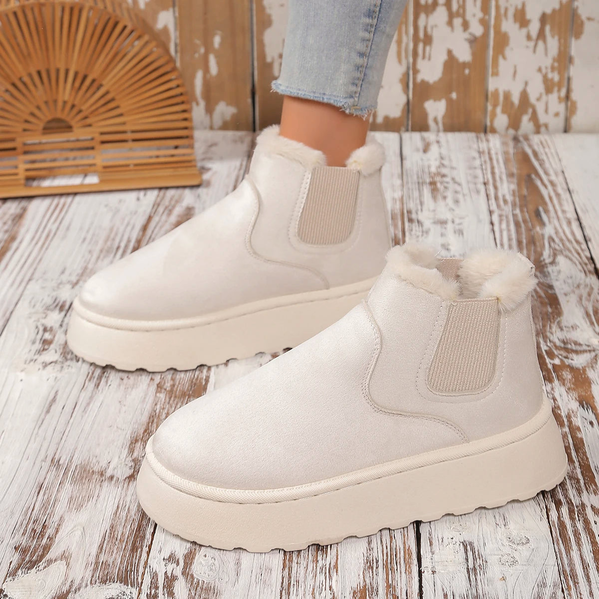Hiver femmes courtes en peluche chaud bottes de neige chaussures décontractées nouveau daim fourrure Chelsea bottines plates plate-forme dames chaussures Botas - DOGOMET DIGITAL PLUS