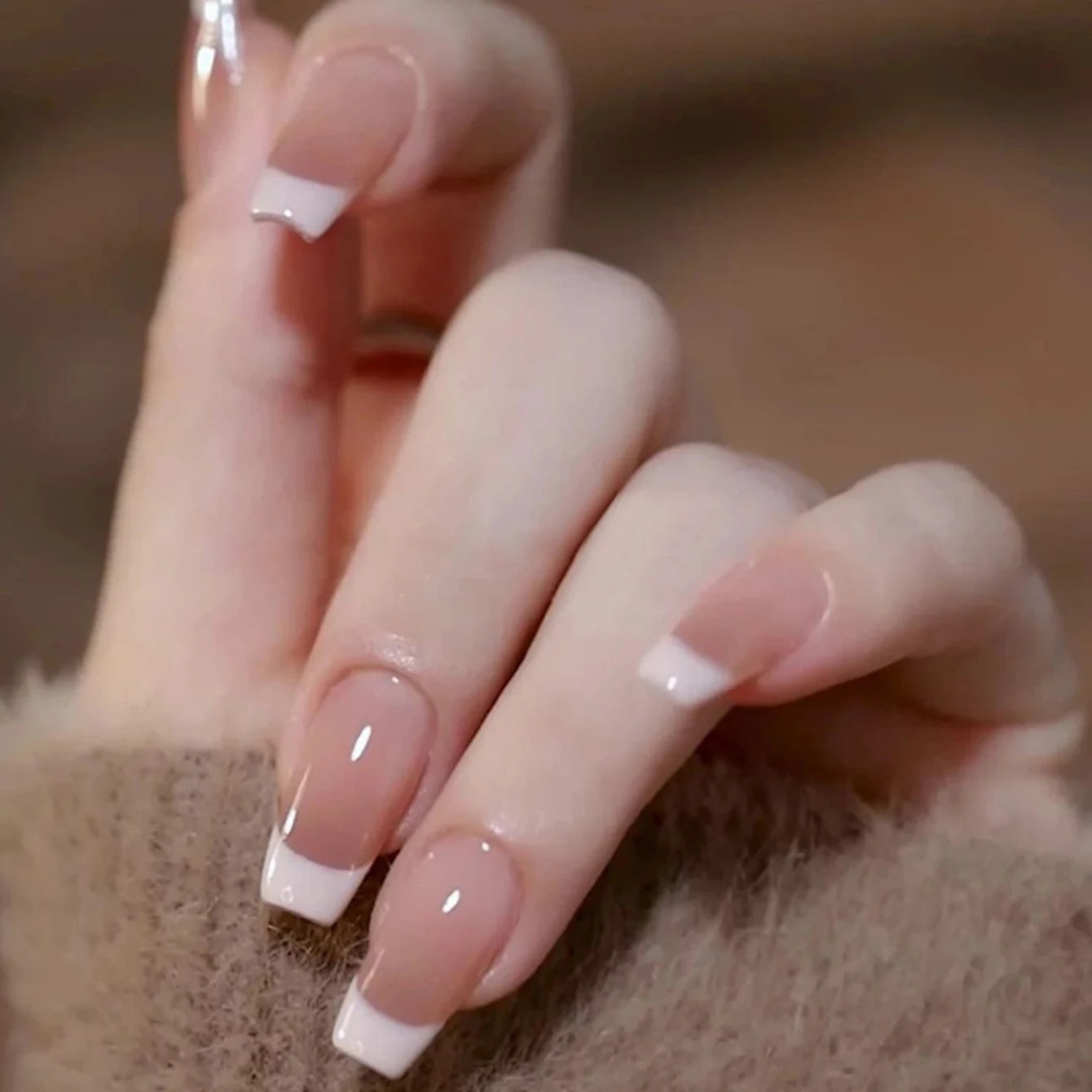 24 pièces/ensemble faux ongles carrés courts pour femmes mignon mariée coeur blanc français conseils faux ongles y2k presse sur faux ongles fournitures