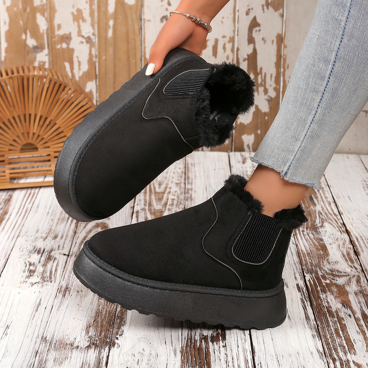 Hiver femmes courtes en peluche chaud bottes de neige chaussures décontractées nouveau daim fourrure Chelsea bottines plates plate-forme dames chaussures Botas - DOGOMET DIGITAL PLUS